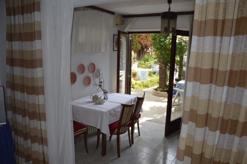 Hous Mira Apartment Porec Ruang foto