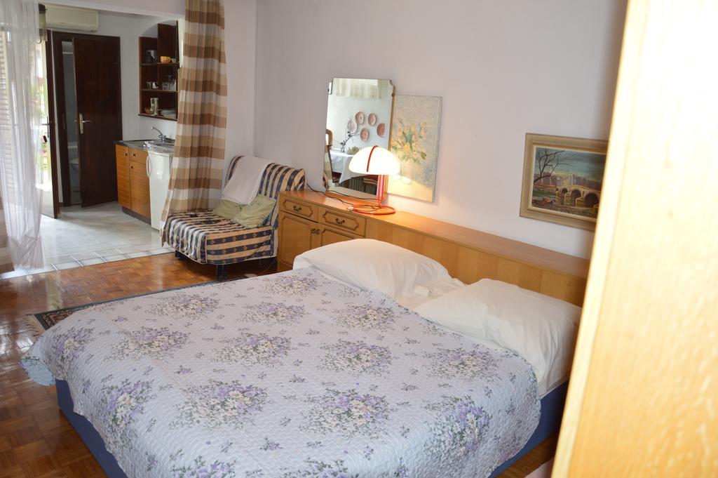 Hous Mira Apartment Porec Ruang foto